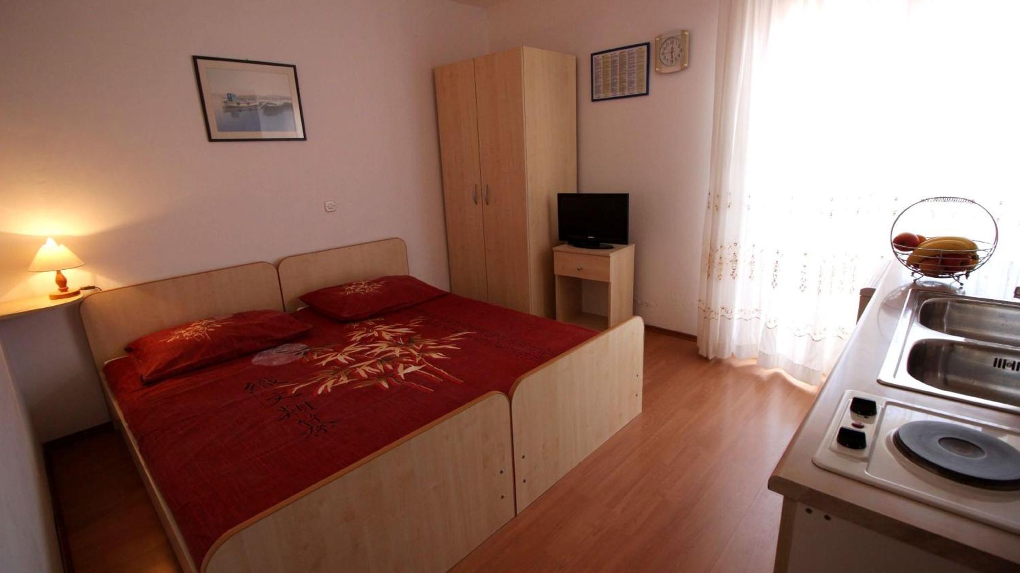 Apartments Ivka Omiš Zimmer foto