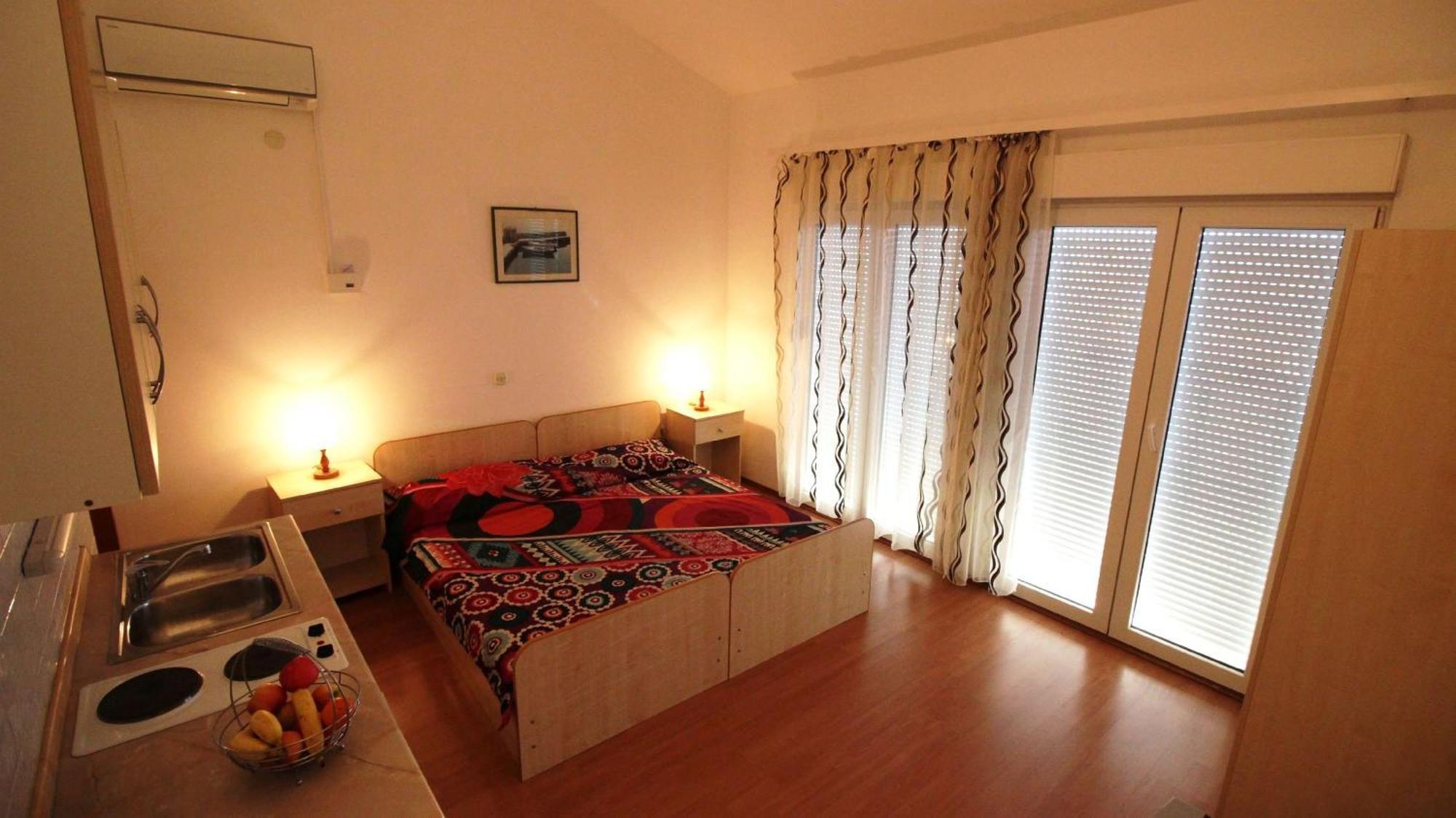 Apartments Ivka Omiš Zimmer foto