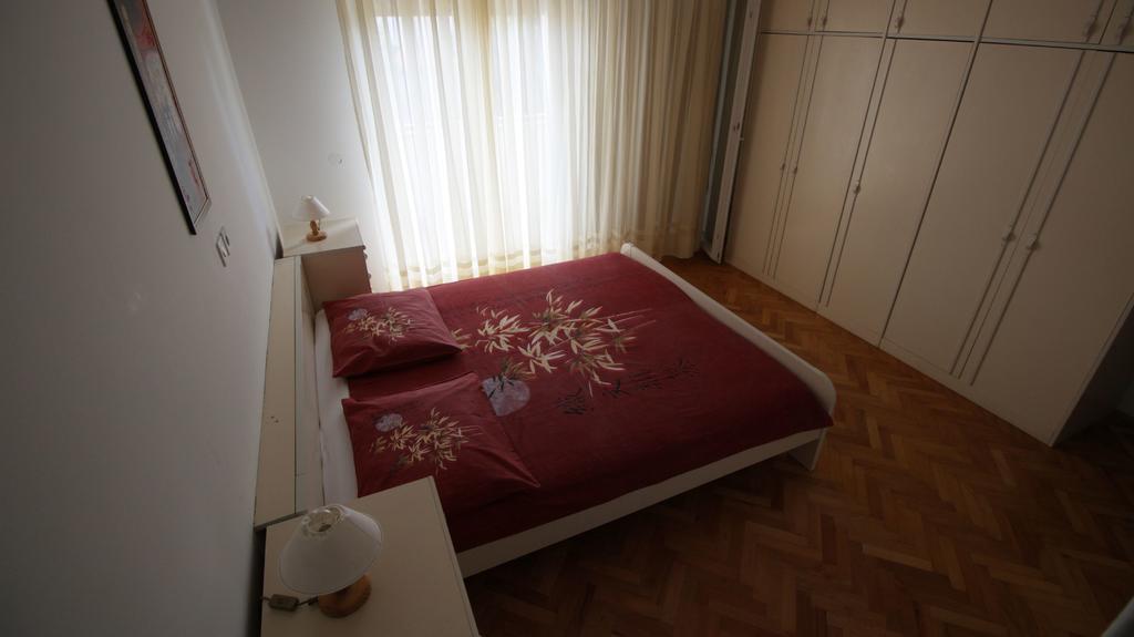 Apartments Ivka Omiš Exterior foto