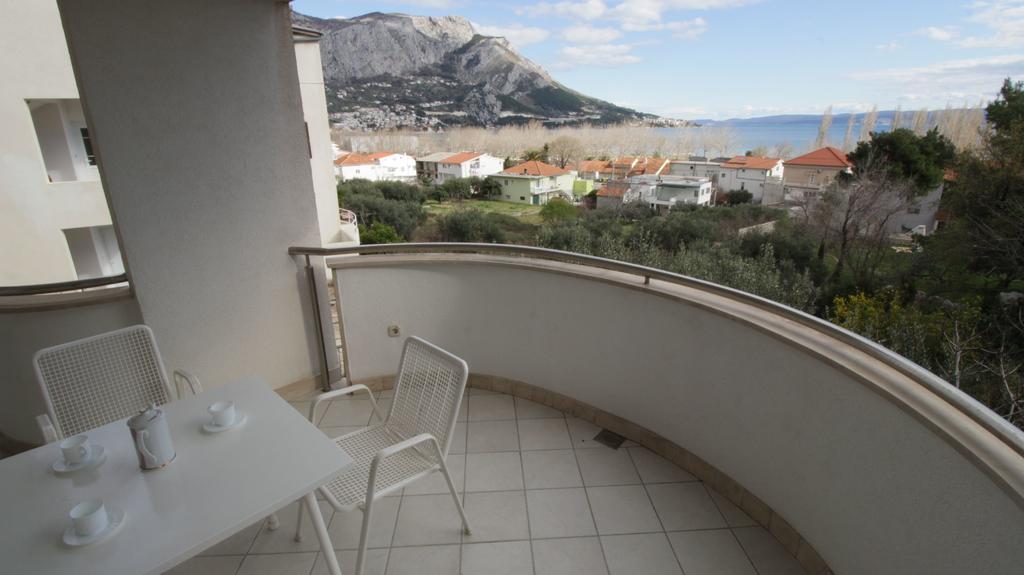 Apartments Ivka Omiš Zimmer foto